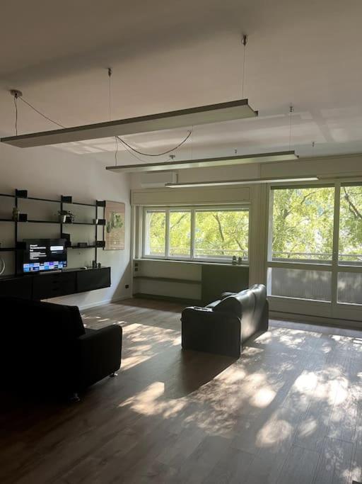 Stylish Loft In Milan Mi-Cofiera-Citylifeアパートメント エクステリア 写真