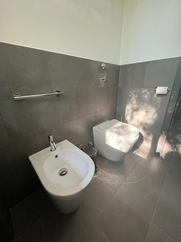 Stylish Loft In Milan Mi-Cofiera-Citylifeアパートメント エクステリア 写真
